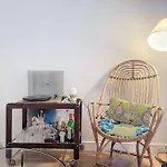 Loft Terrasse Avec Cour Charmante Montmartre