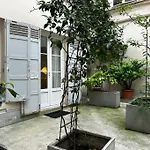 Loft Terrasse Avec Cour Charmante Montmartre